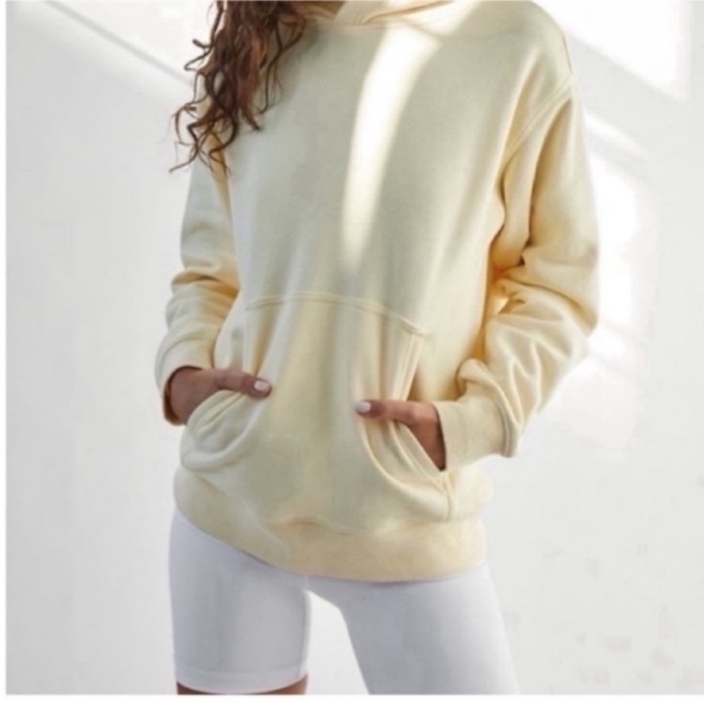 Aritzia | TNA | Airy AF | Fleece | Hoodie | BY